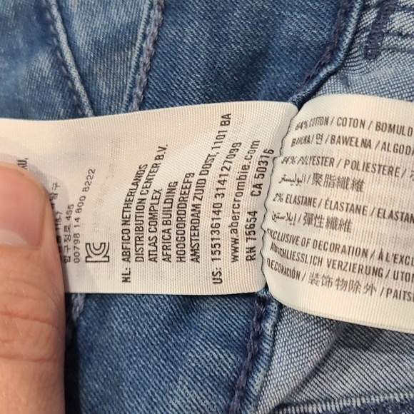 Abercrombie & Fitch Skinny Jeans - Picture 8 of 8